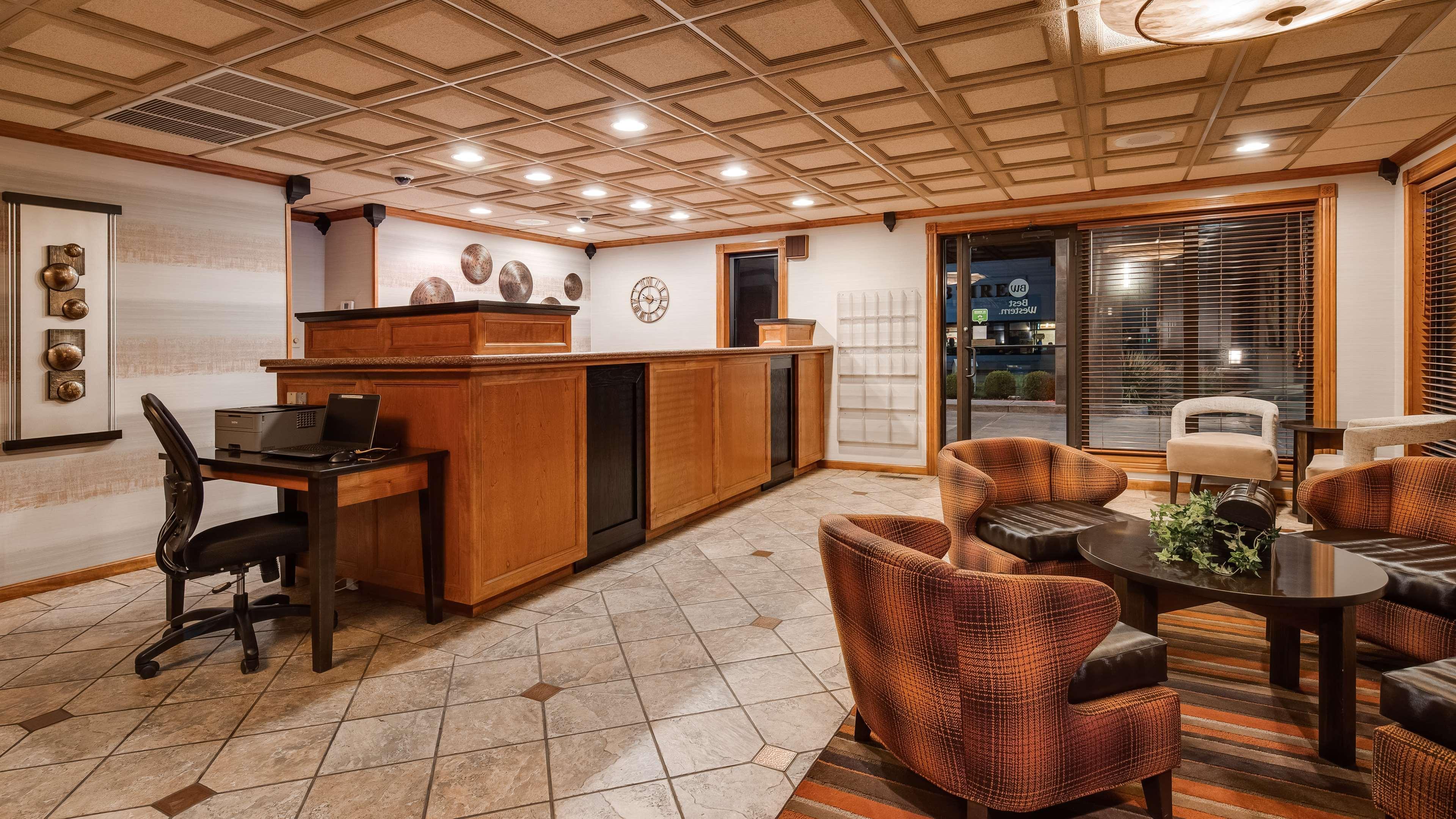 Best Western Angus Inn Great Bend Luaran gambar