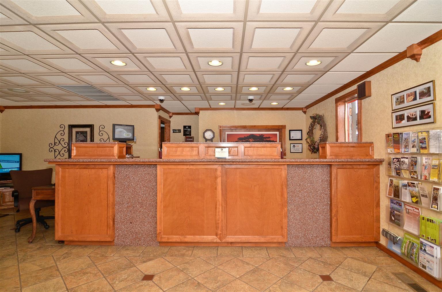 Best Western Angus Inn Great Bend Dalaman gambar