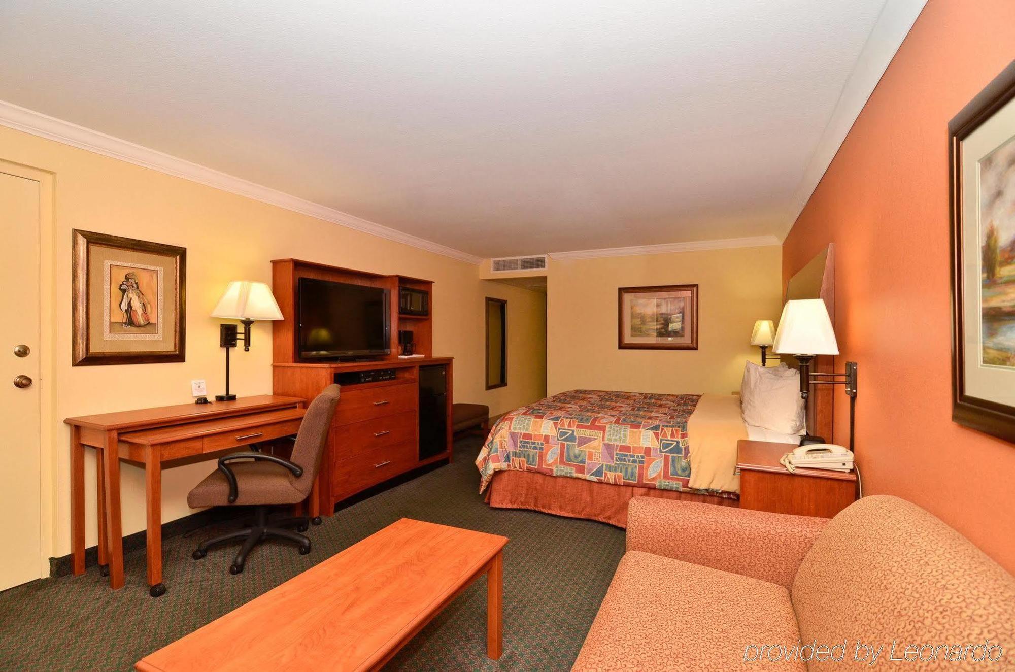 Best Western Angus Inn Great Bend Bilik gambar