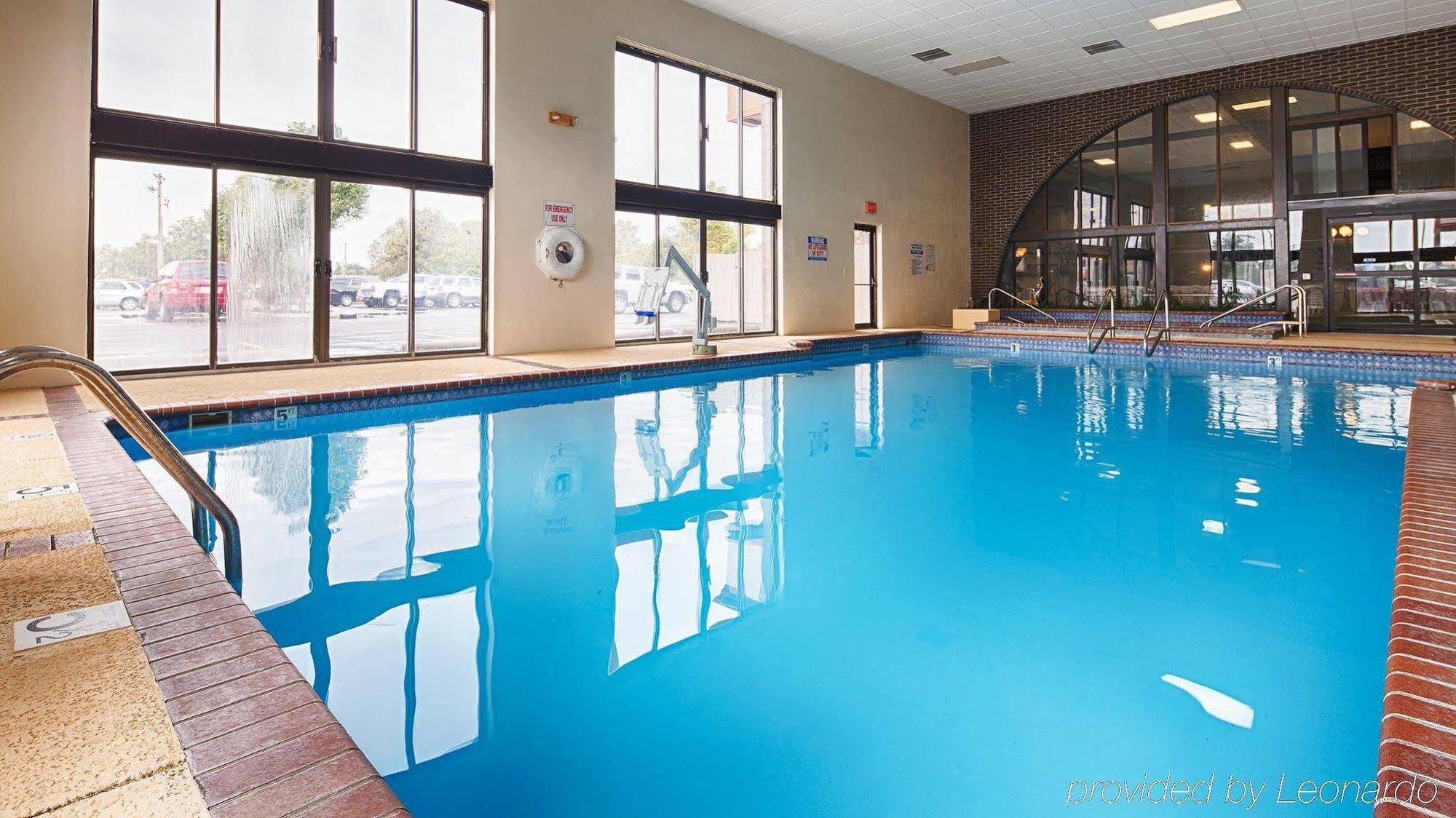 Best Western Angus Inn Great Bend Luaran gambar