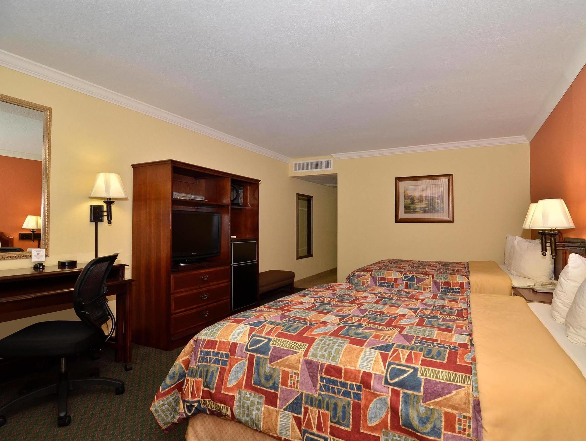 Best Western Angus Inn Great Bend Luaran gambar